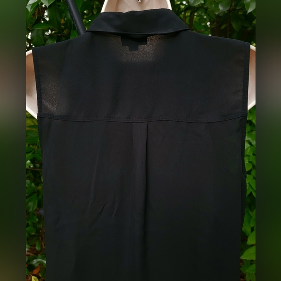 Deep Ebony, Semi-Opaque, Tailored Sleeveless Tunic- Size Medium. - Picture 4 of 5